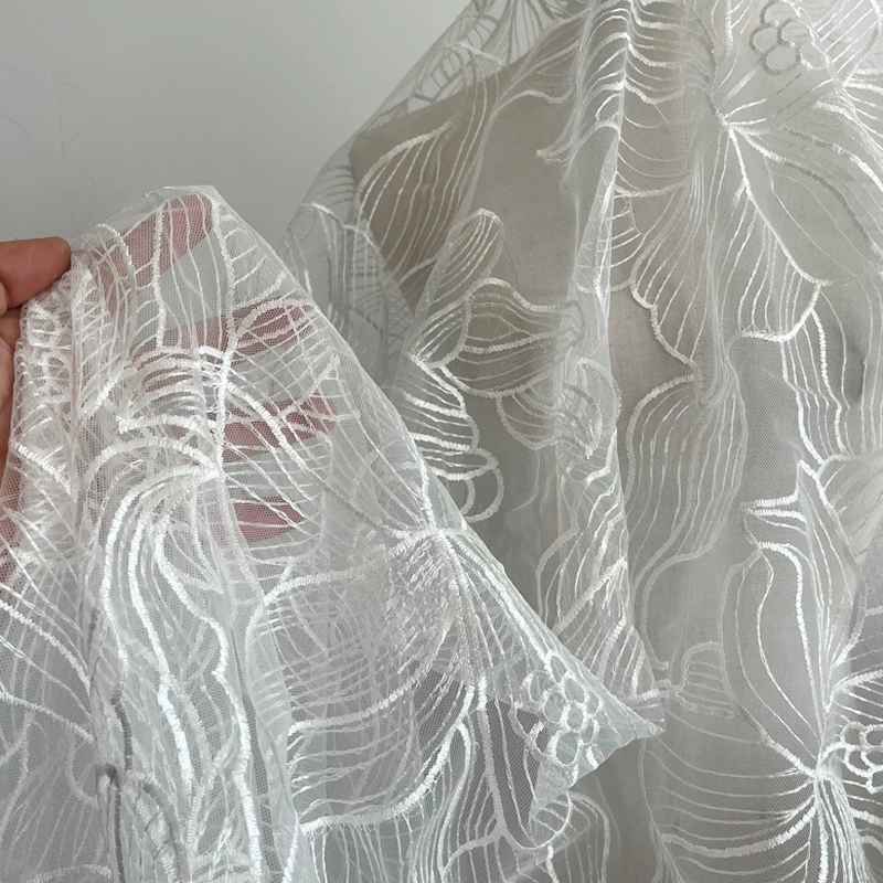Bruidsjurk, kinderkleding, kle - Crystal Mesh Fabric recensie en prijs